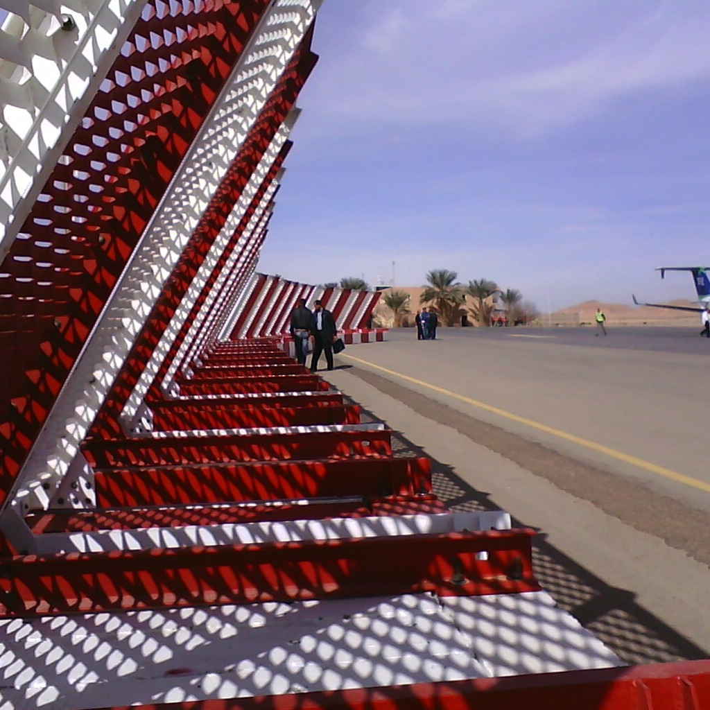 &Eacute;tude et suivi d&rsquo;un &eacute;cran anti-souffle de 300 ml 